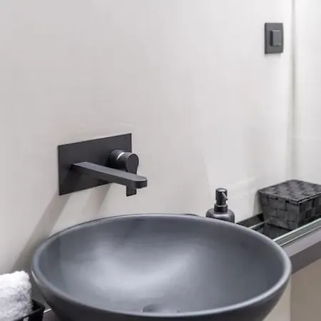 The Hostmaster Le Privilege Elegance Flat Apartament *