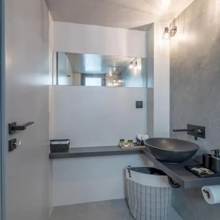 The Hostmaster Le Privilege Elegance Flat Apartament *